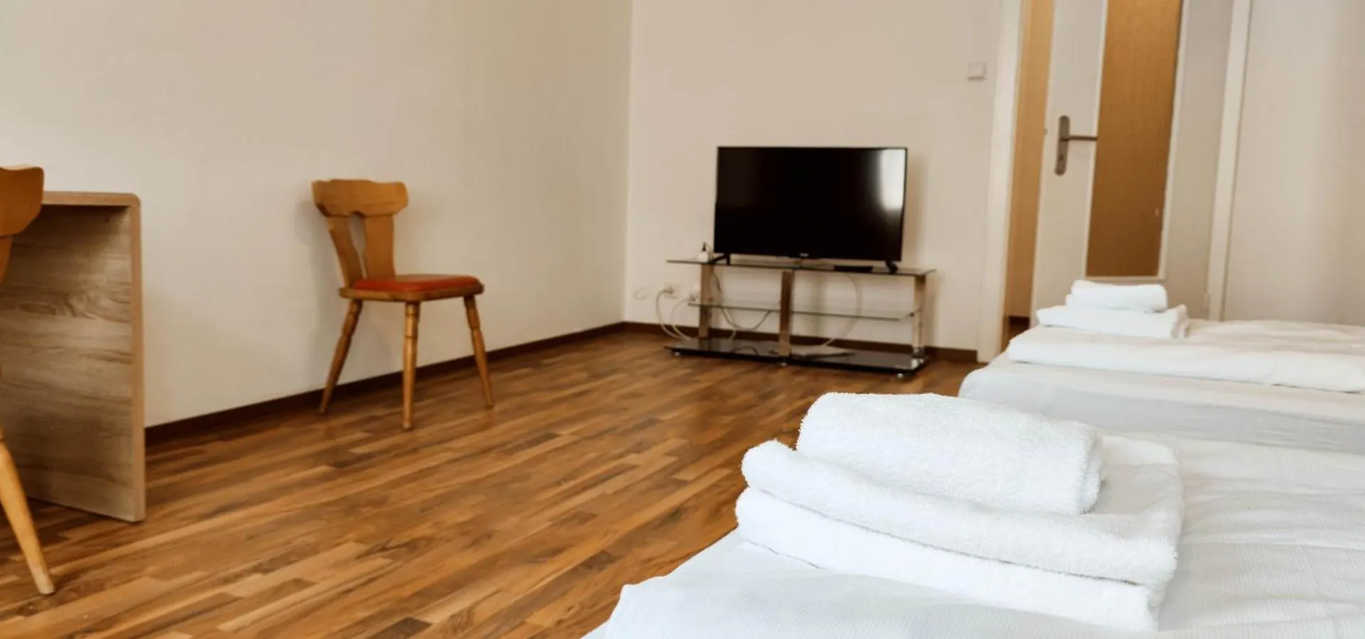 Apartment Othman Appartements Falkenstrasse 26 Hannover